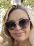 Karolina, 41  , Saint Petersburg
