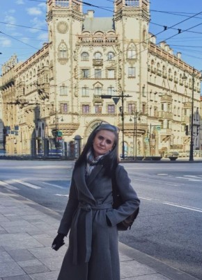 Анна из Санкт-Петербурга 46 лет