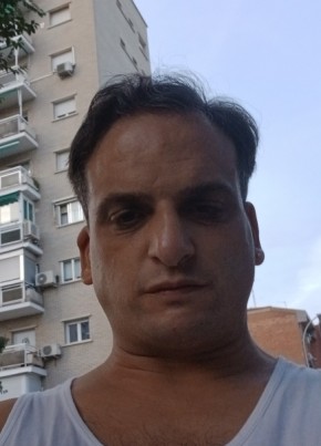 Manuel из Moratalaz 24 года