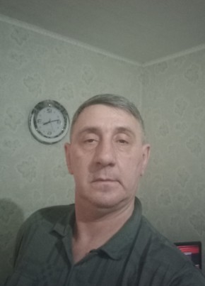 Александр, 47, Россия, Радужный (Югра)