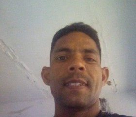 Darwin, 33, Catia La Mar