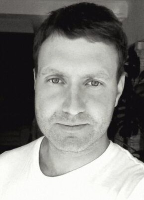 Павел из Калининграда 39 лет