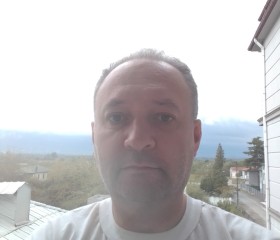 Mikhail, 52, Batumi
