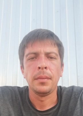 Антон, 39, Россия, Буденновск