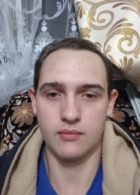 Леонид, 19, Россия, Саки