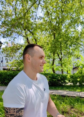 Sergey, 32, Russia, Moscow