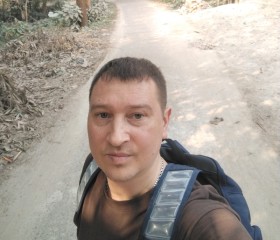 Artem, 35, Ishurdi
