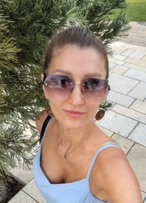 Valentina из Аксая 40 лет