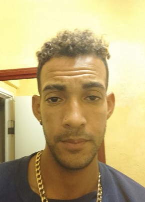 Luis, 26, República de Cuba, La Habana