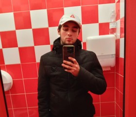 Artur, 22, Karachayevsk