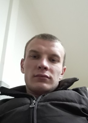 Анатолий, 33, Россия, Москва