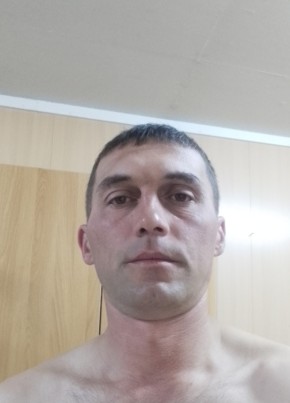 Константин, 40, Россия, Чегдомын