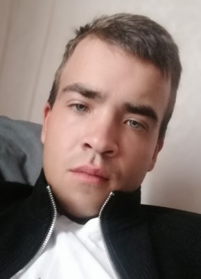 Алексей из Красного Кута 19 лет