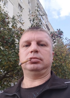 Александр из Кузнецка 44 года