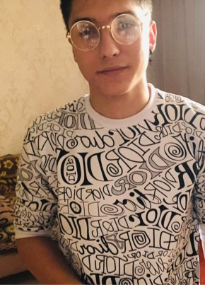 Евгений, 24, Россия, Краснодар