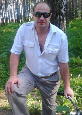 виктор, 42, Россия, Ачинск