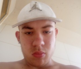 Franco, 18, Mendoza
