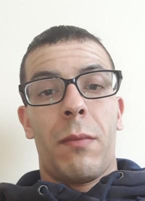 Mohammed, 23, République Française, Pierrefitte-sur-Seine
