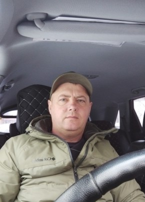 aleks, 49, Russia, Simferopol