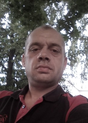 Роман, 44, Україна, Дергачі