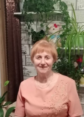 Елена, 65, Россия, Омск