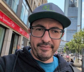 Teimuraz, 40, Frankfurt am Main