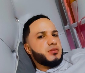 Camilo, 32, Santiago de los Caballeros