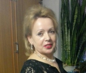 Елена, 66 лет, Севастополь