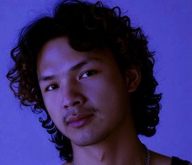 Paing, 25, Ban Phaeo