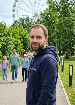 Максим из Саранска 41 год