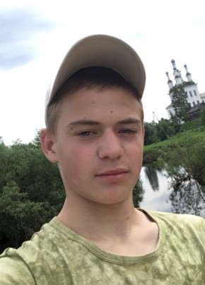 Влад, 22, Россия, Тотьма