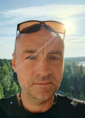 Дима из Североуральска 47 лет