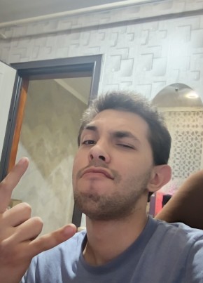 Андрей из Грязи 22 года