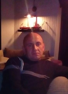 Игорь, 44, Россия, Михайловка (Волгоградская обл.)