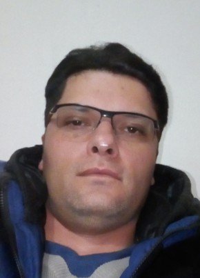 Milton, 36, República de Colombia, Santafe de Bogotá