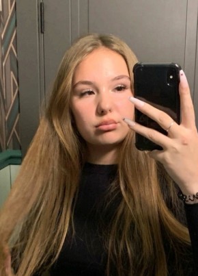 настя из Уфы 22 года