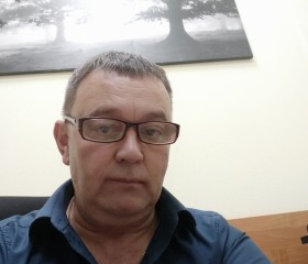 Олег, 58 лет, Екатеринбург