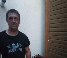 Андрей, 46 лет, Голубицкая