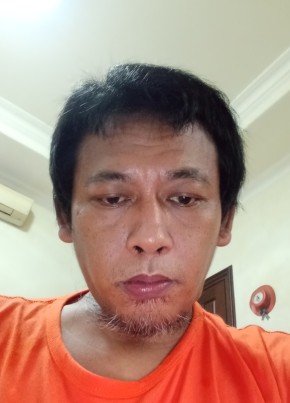 Angga, 42, Indonesia, Kota Surabaya