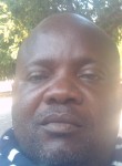 Matondo joao, 43  , Luanda