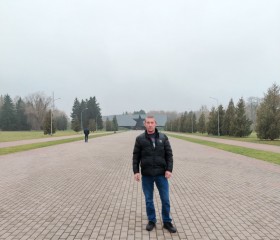 Timofey, 39, Bykhaw