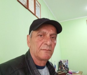 Neznakomets, 59, Amsterdam