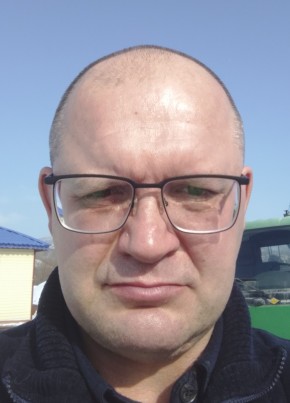 Роман, 46, Россия, Макаров