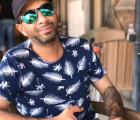 Sameh, 42, Cairo