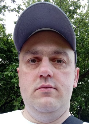 Aleksandr, 34, Belarus, Minsk