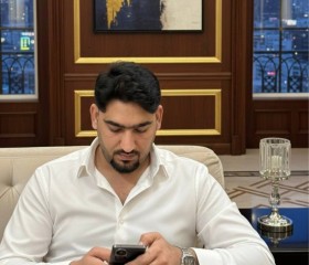 Malone, 37, Ras al-Khaimah