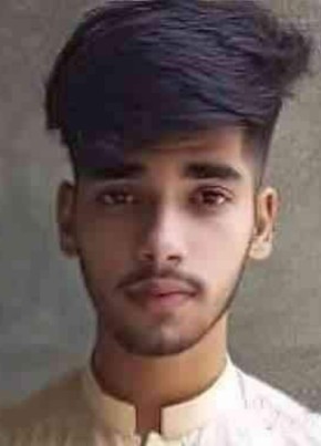 Awais, 18, پاکستان, سیالکوٹ