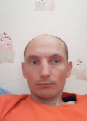 Максим, 38, Россия, Великие Луки