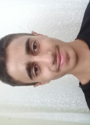 Azad, 20, Türkiye Cumhuriyeti, Güyan
