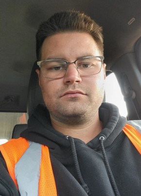 Shayne из Winnipeg 32 года